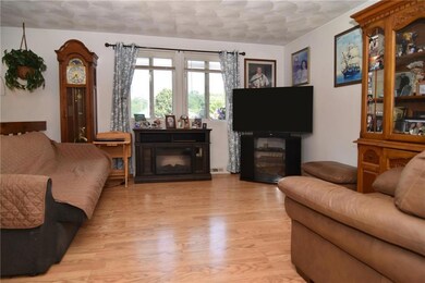 38 Sandy Ln, Westerly, RI 02891 - photo 3