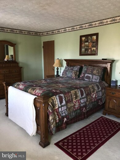 827 Olive Branch Ct, Edgewood, MD 21040 - photo 7