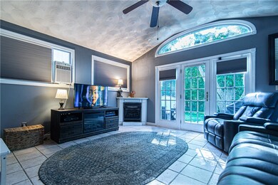 56 Plum Rd, Riverside, RI 02915 - photo 3