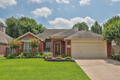 7506 Almond Springs Dr, Houston, TX 77095 - photo 2