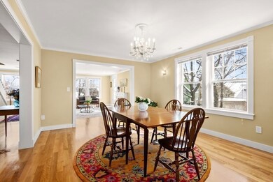 21 Colbourne Crescent unit 2, Brookline, MA 02445 - photo 6