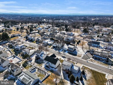 7 Fortuna Ln, Enola, PA 17025 - photo 4