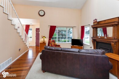 44-Living Room_1336