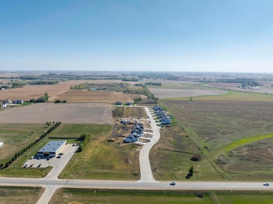 1615 Dalton St, Jesup, IA 50648 - photo 3