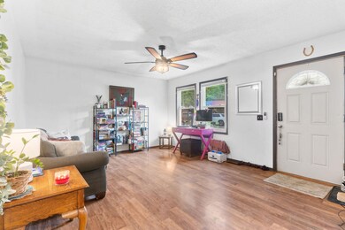 720 N Prospect St, Nixa, MO 65714 - photo 5