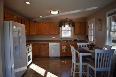 8 Bacon Ln, Salisbury, NH 03268 - photo 6