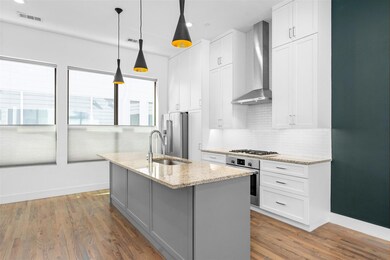 5912 Lindell Ave unit 103, Dallas, TX 75206 - photo 6