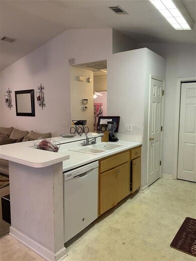 51 Summer Brooke Ln, Crawfordville, FL 32327 - photo 5