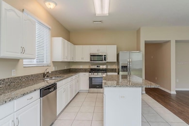 16809 Hawkglen Place, Lithia, FL 33547 - photo 7