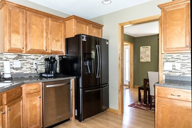 2709 Loveland Ave, Erie, PA 16506 - photo 4