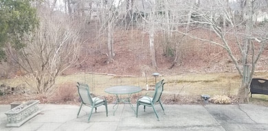 81 Adams St, Bourne, MA 2532 - photo 5