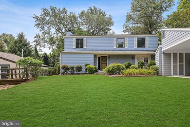 9099 Goldamber Garth, Columbia, MD 21045 - photo 2