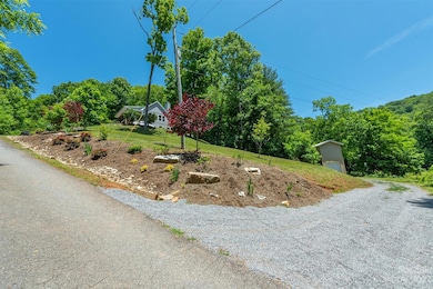 84 Skyline Dr, Burnsville, NC 28714 - photo 7