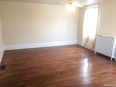 629 Elm St, Wyandotte, MI 48192 - photo 6