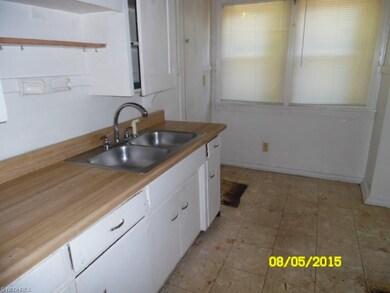 1760 Noble Rd, Cleveland, OH 44112 - photo 4