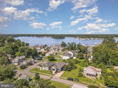 917 Bancroft Ave, Colonial Beach, VA 22443 - photo 2