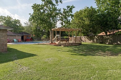 16411 Oxnard Ln, Friendswood, TX 77546 - photo 6