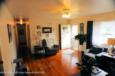 Living Room 3