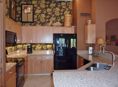 Kitchen 4.JPG