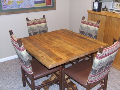 48 Cooper Memorial Dr unit 205, Lincoln, NH 03251 - photo 2