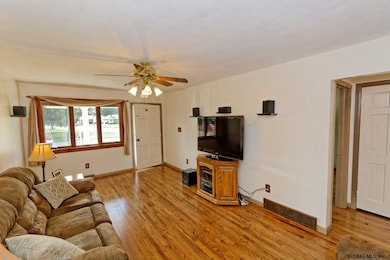 54 Bertone Dr, Schenectady, NY 12306 - photo 7