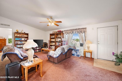 21305 Juniper Ridge Rd, Paulden, AZ 86334 - photo 4