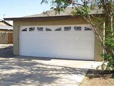 023-131451 - garage exterior