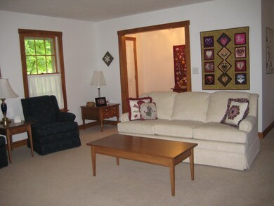 835 Wedgewood Dr, Marysville, OH 43040 - photo 6