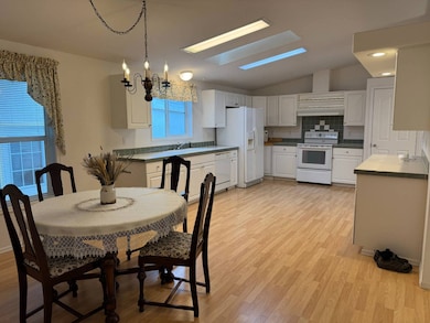 1145 SW Cypress St unit 37, McMinnville, OR 97128 - photo 5