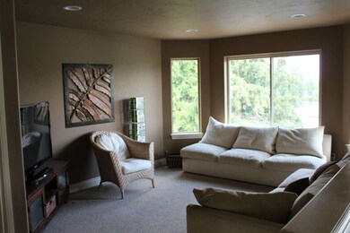 18219 43rd St E, Lake Tapps, WA 98391 - photo 3