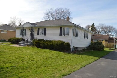 344 Rosebrock St, North Tonawanda, NY 14120 - photo 3