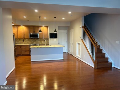 910 Hall Station Dr unit 106, Bowie, MD 20721 - photo 5