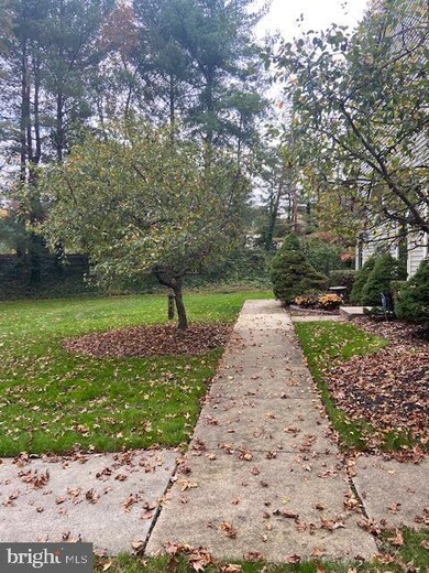 101A Arden Ct unit 101 A, Mount Laurel, NJ 08054 - photo 3