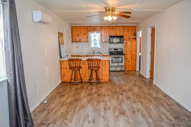 406 SE I St, Antlers, OK 74523 - photo 4