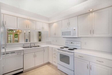 HR KITCHEN 2
