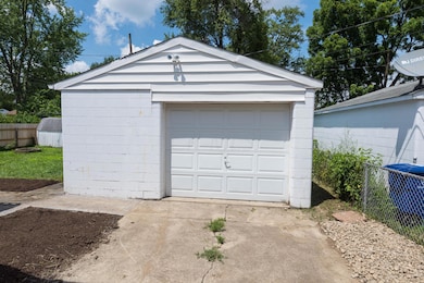 1352 Pauline Ave, Columbus, OH 43224 - photo 3