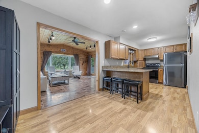 437 10th Ave E, West Fargo, ND 58078 - photo 6