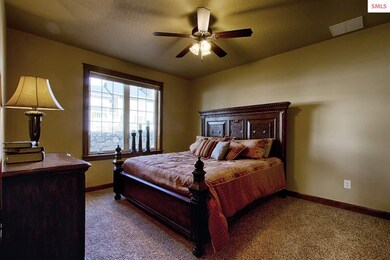 4576 Greenchain Loop, Coeur D'Alene, ID 83814 - photo 3