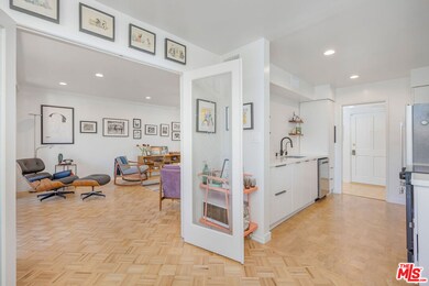 4487 Colbath Ave unit 310, Sherman Oaks, CA 91423 - photo 5