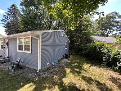 1 Sunderland Terrace, Worcester, MA 01604 - photo 4