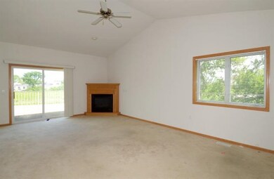 122 Elliott Ln, Oregon, WI 53575 - photo 3