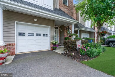 3 Melanie Way unit 102, Manahawkin, NJ 08050 - photo 4