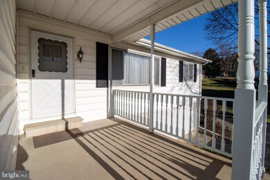 618 Fern Way, Sykesville, MD 21784 - photo 2