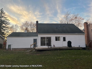 1610 Autumn Ln, Lansing, MI 48912 - photo 5