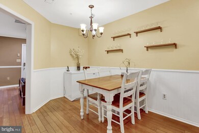 9242 Leigh Choice Ct, Owings Mills, MD 21117 - photo 5