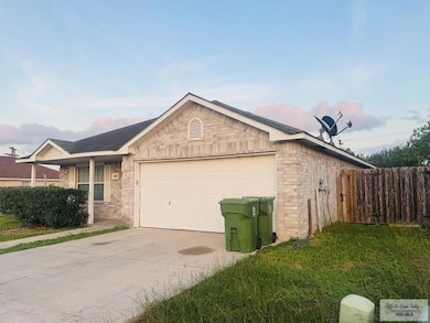 1408 Janet Ln, Brownsville, TX 78526 - photo 3