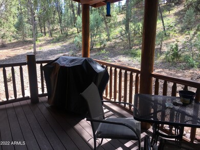 Cottage Loop Back patio