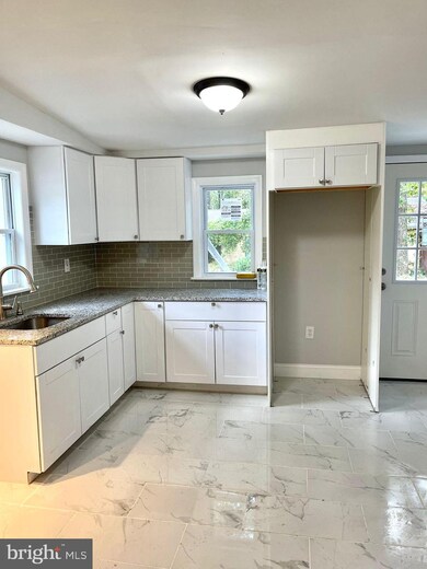 923 E Linden Ave, Lindenwold, NJ 08021 - photo 4