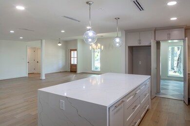 1103 Briarpark Dr, Houston, TX 77042 - photo 6