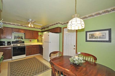 2633 N Evergreen Ave, Waukegan, IL 60087 - photo 3